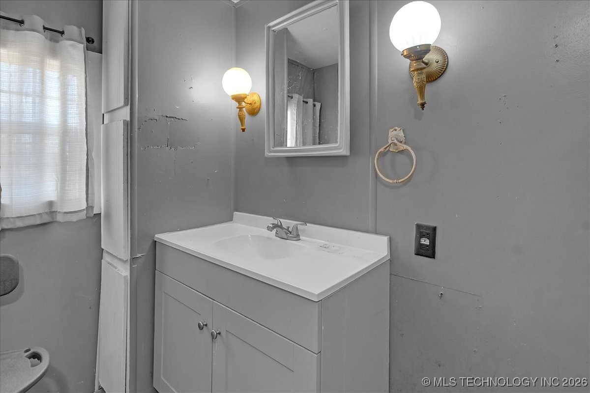 13253 S 215th West Avenue Property Photo 13