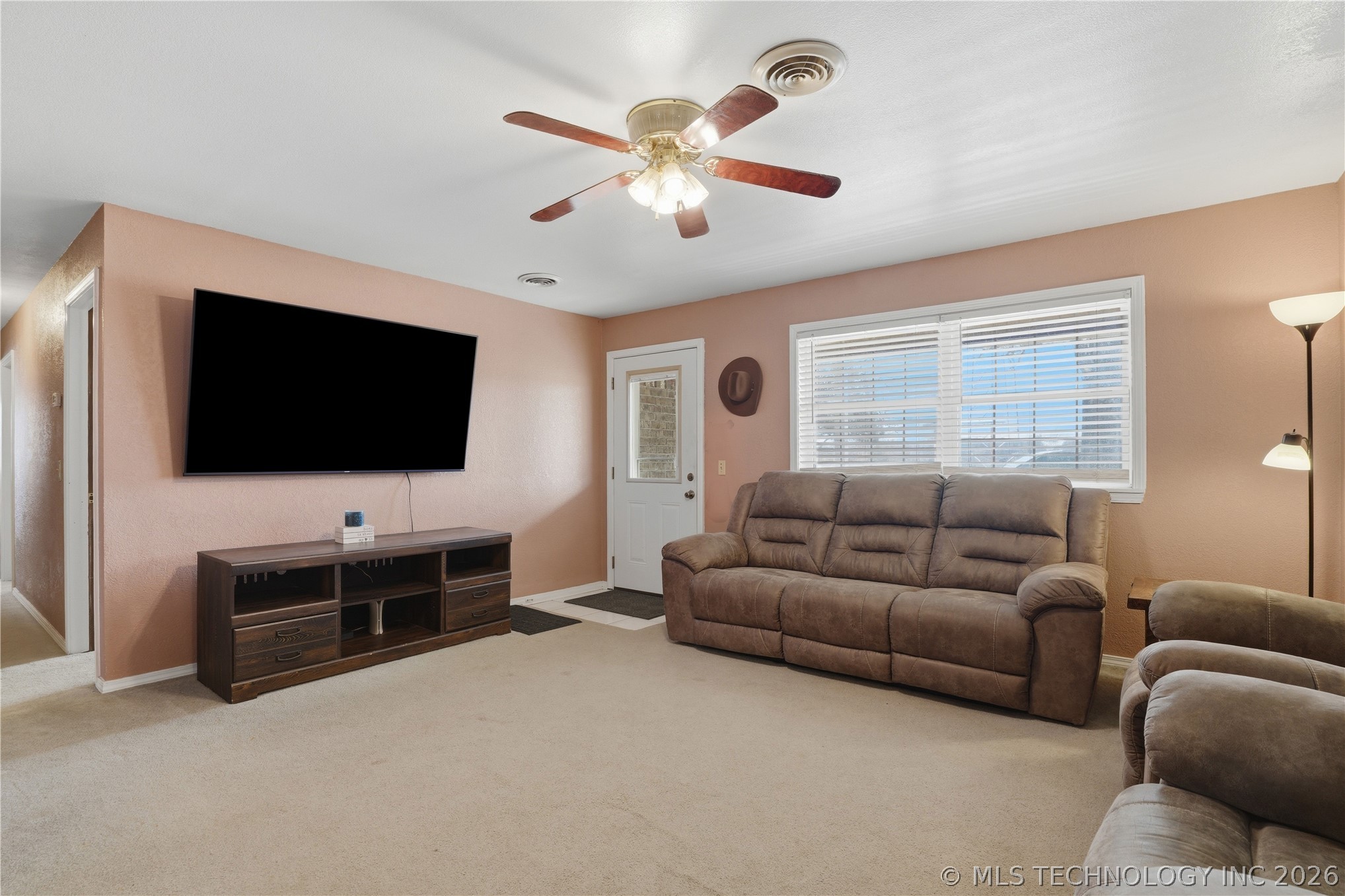 21647 Hwy 80 Property Photo 2
