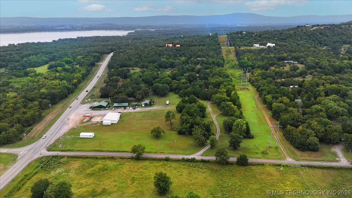 Highway 2 Property Photo 12