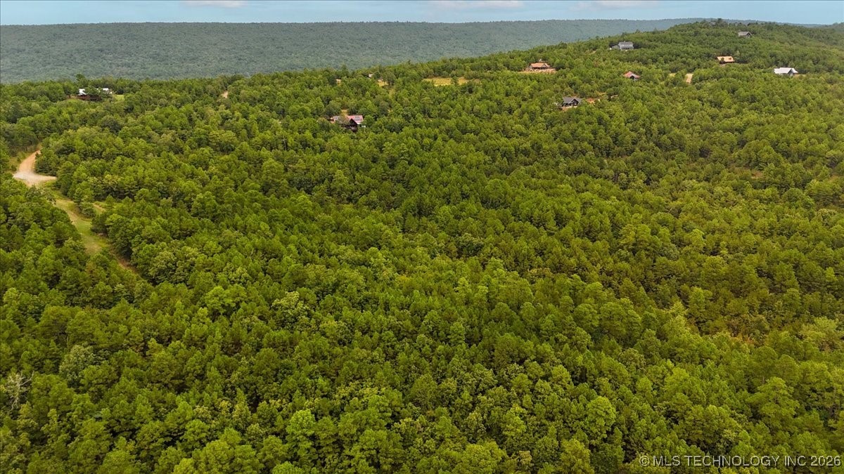 1025 Property Photo 6