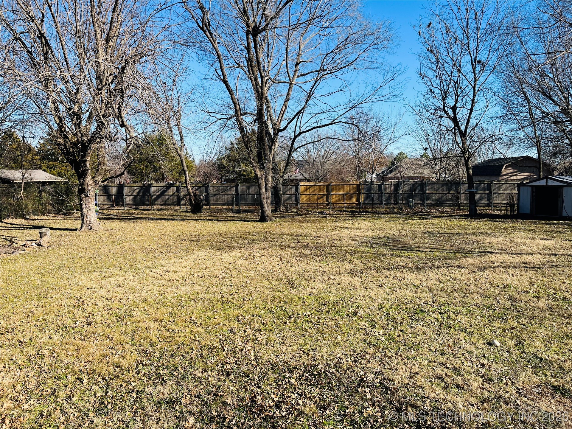 1805 S Osage Avenue Property Photo 17