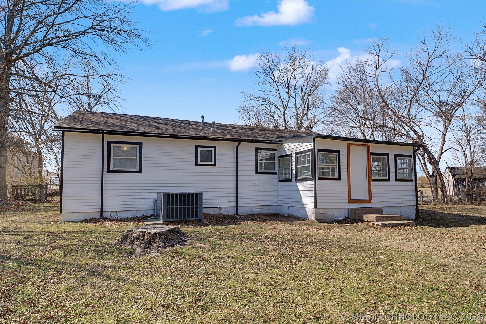 1805 S Osage Avenue Property Photo 19