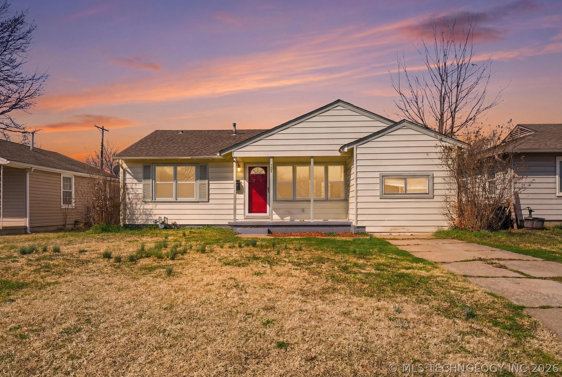 424 S 69th East Avenue Property Photo 1