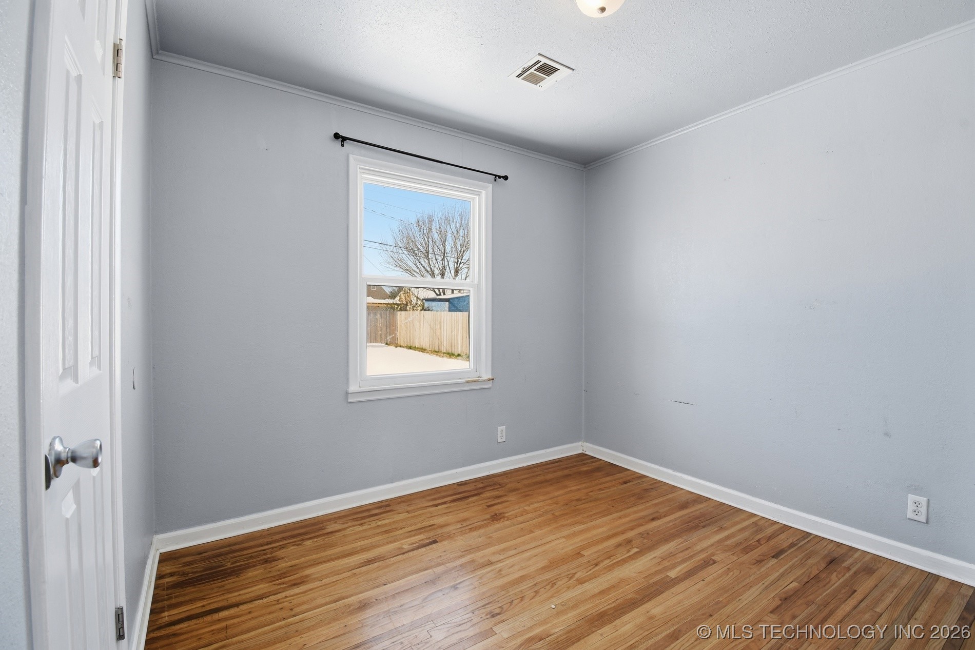 424 S 69th East Avenue Property Photo 18