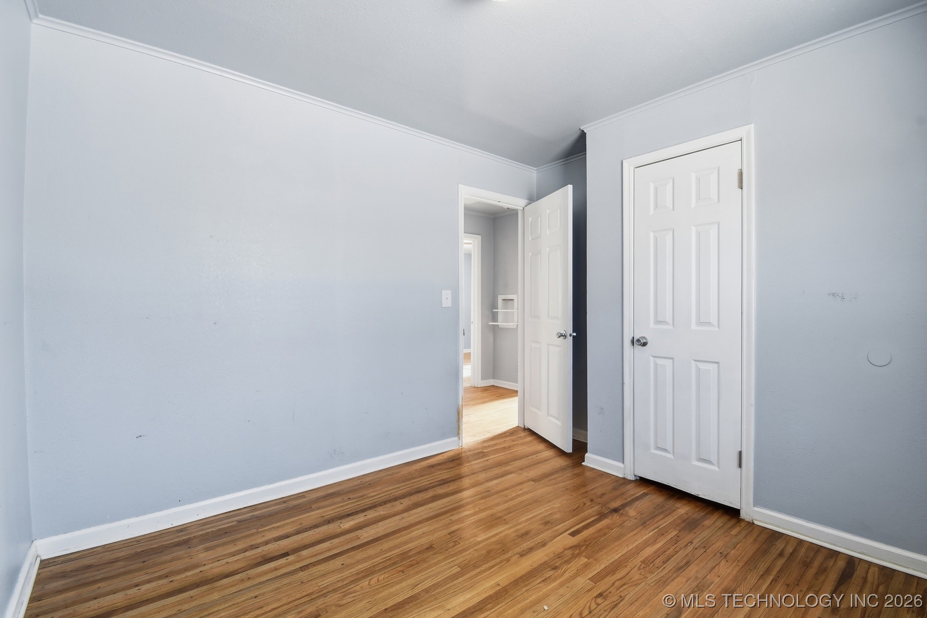 424 S 69th East Avenue Property Photo 20