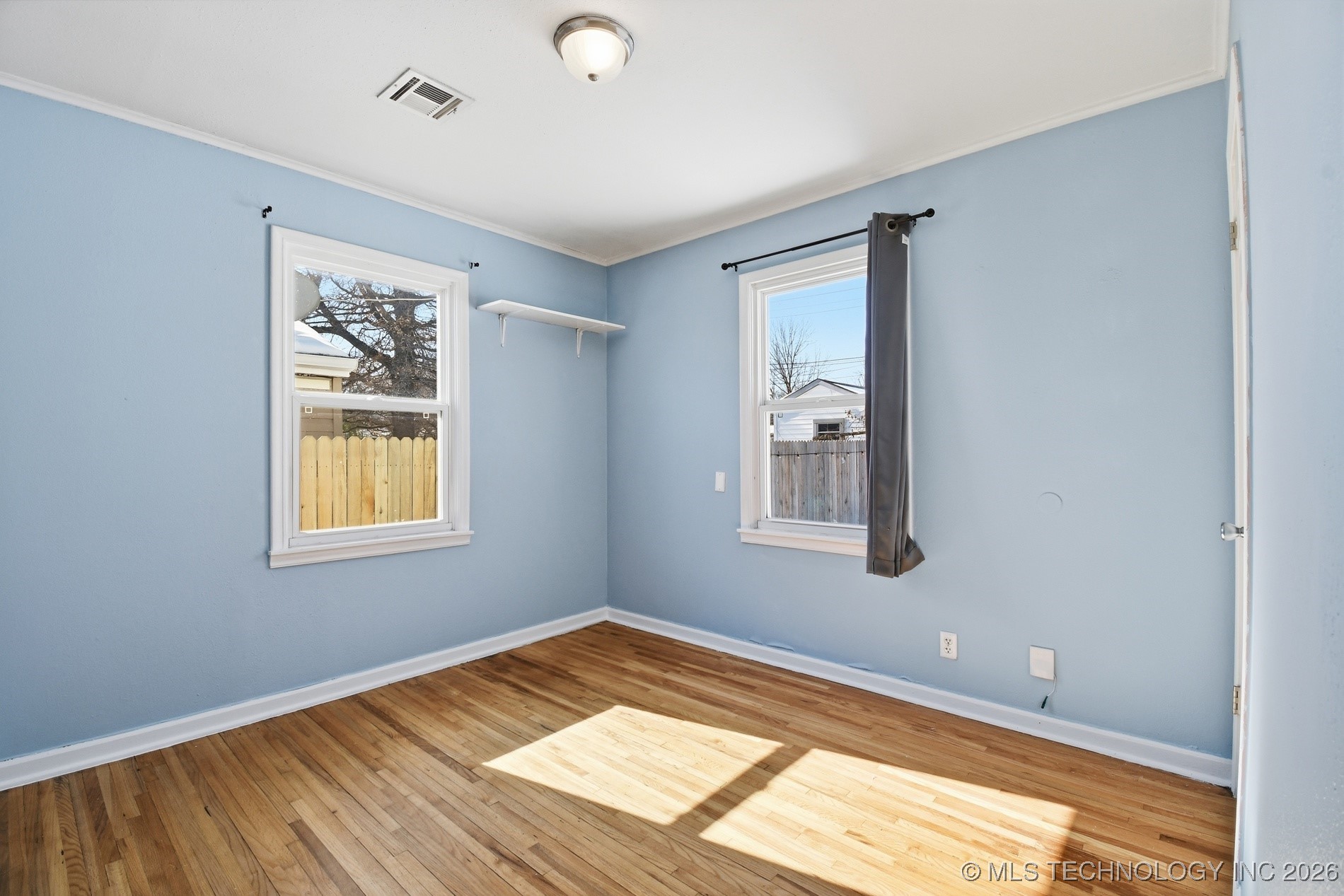 424 S 69th East Avenue Property Photo 21