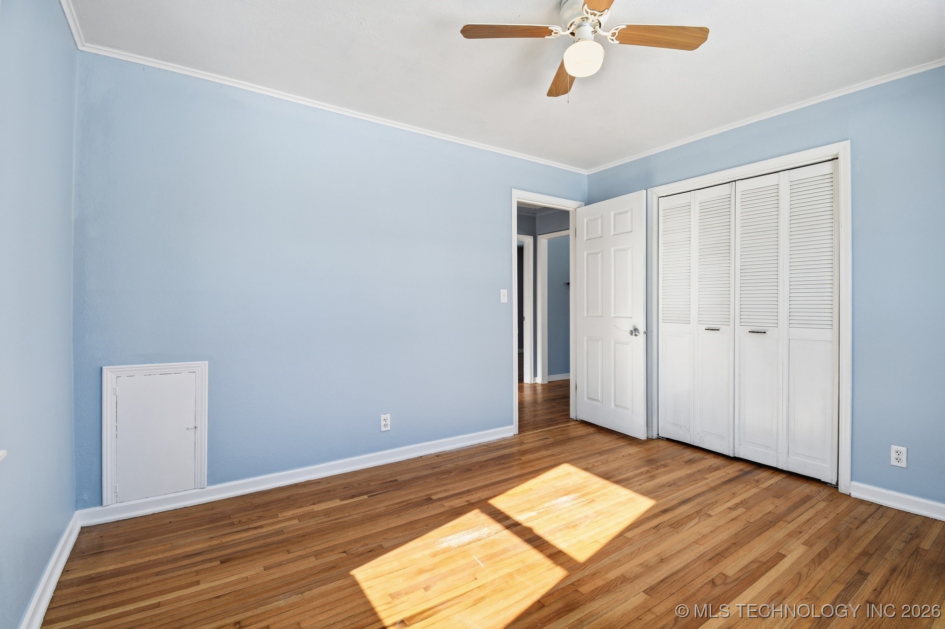 424 S 69th East Avenue Property Photo 22