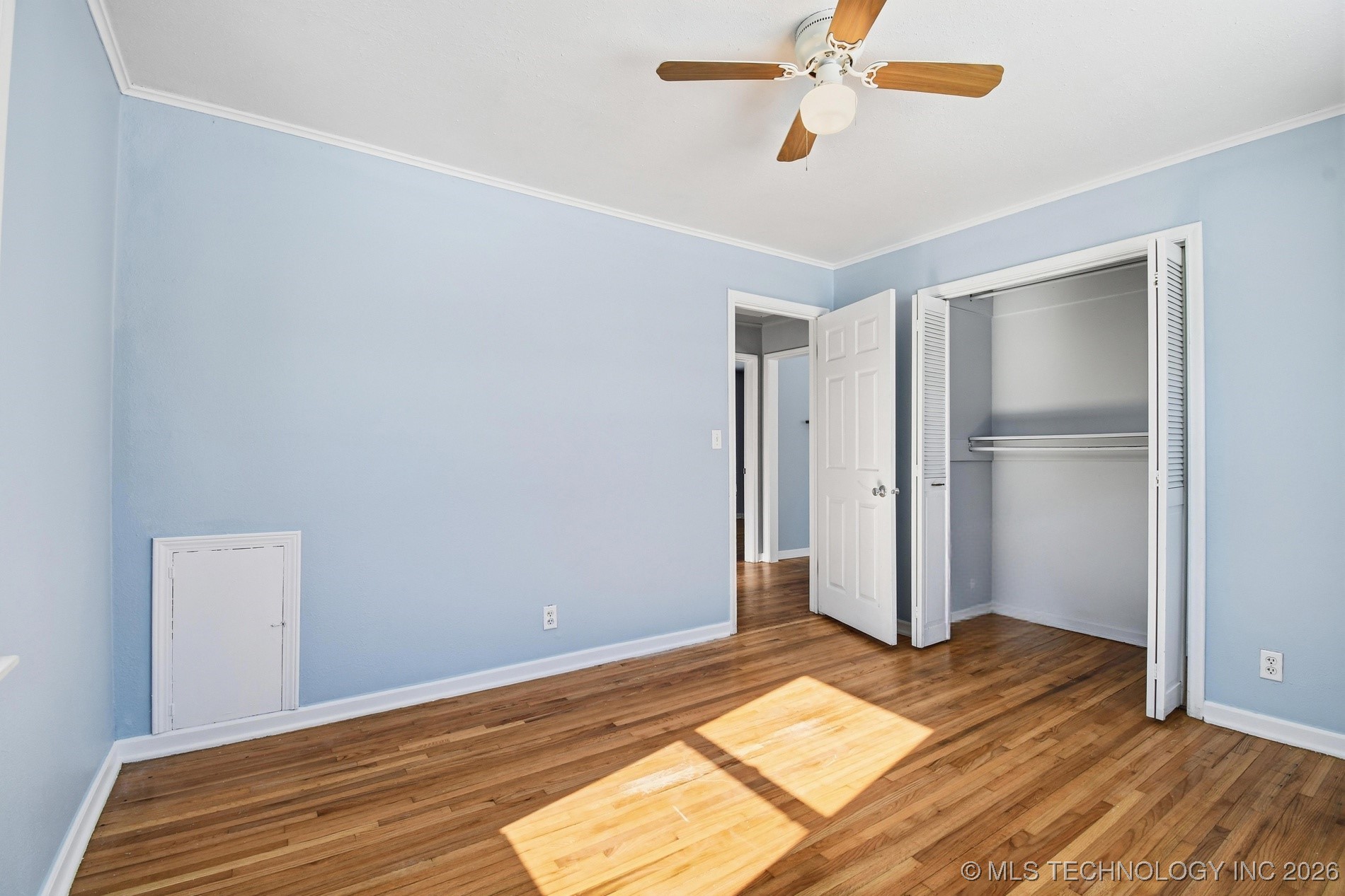 424 S 69th East Avenue Property Photo 23