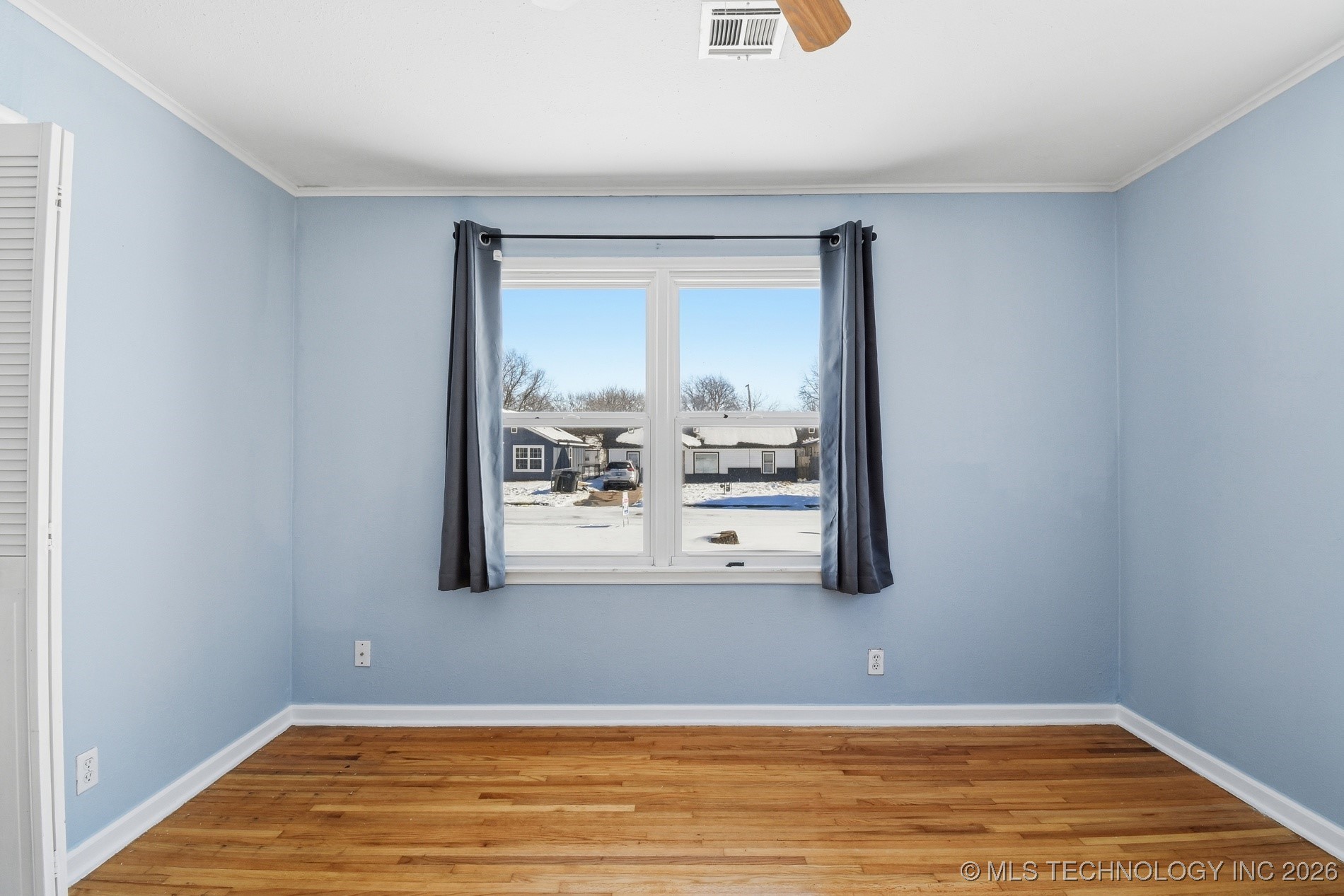 424 S 69th East Avenue Property Photo 24