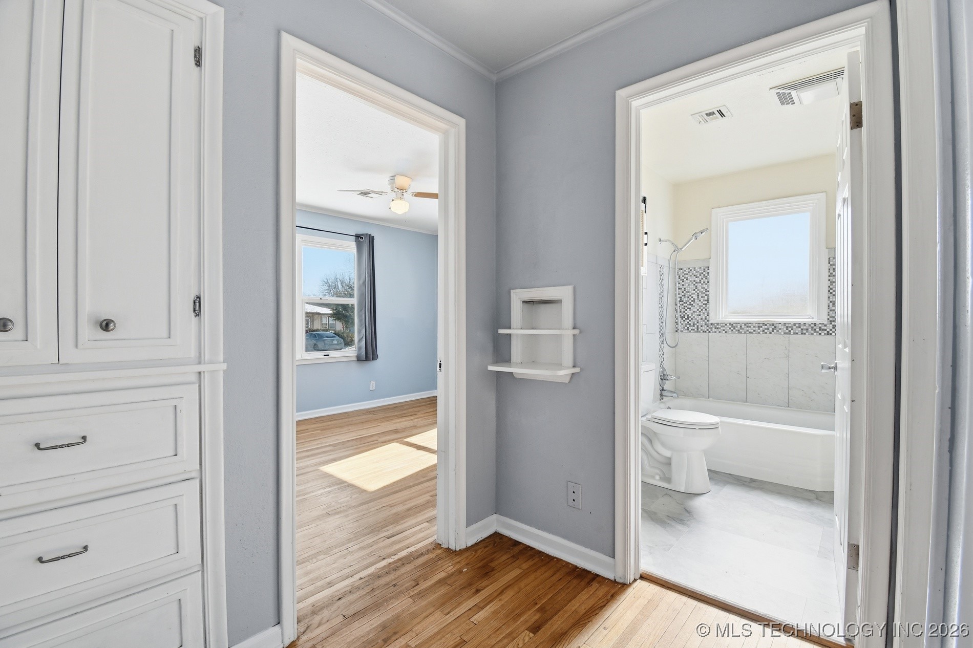 424 S 69th East Avenue Property Photo 27