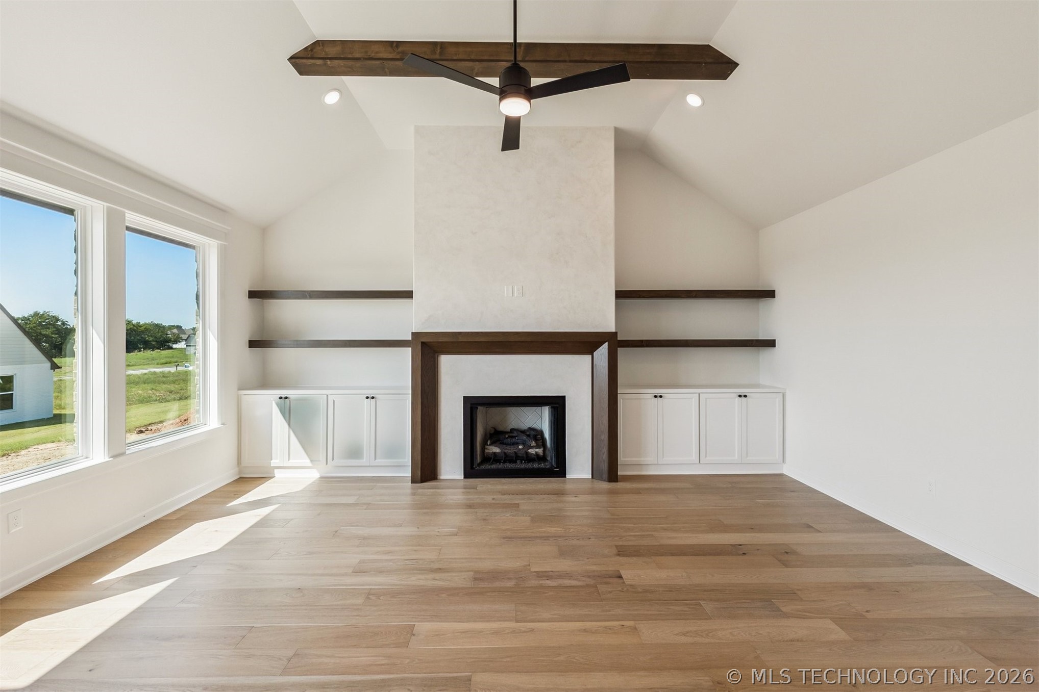 2722 E 134th Circle Property Photo 9