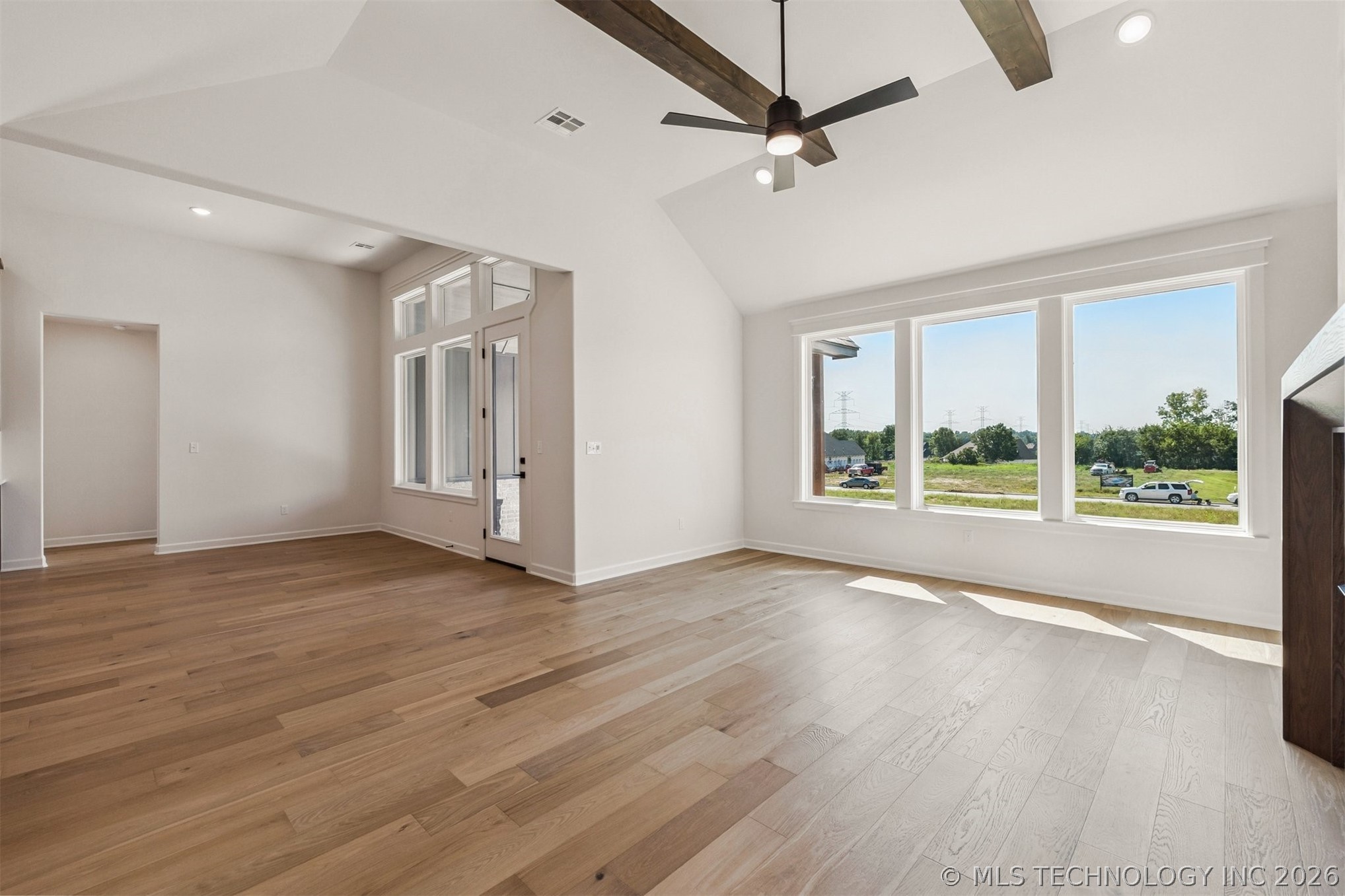 2722 E 134th Circle Property Photo 13