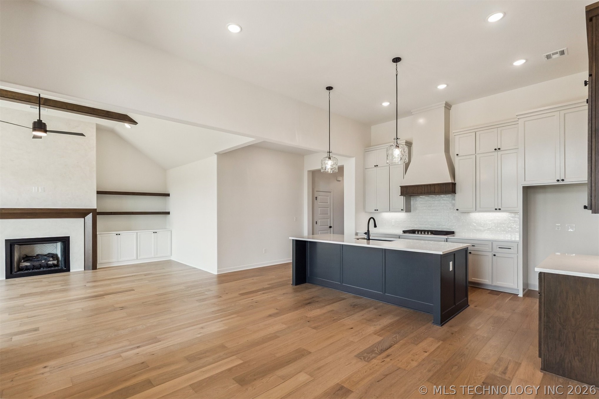 2722 E 134th Circle Property Photo 18