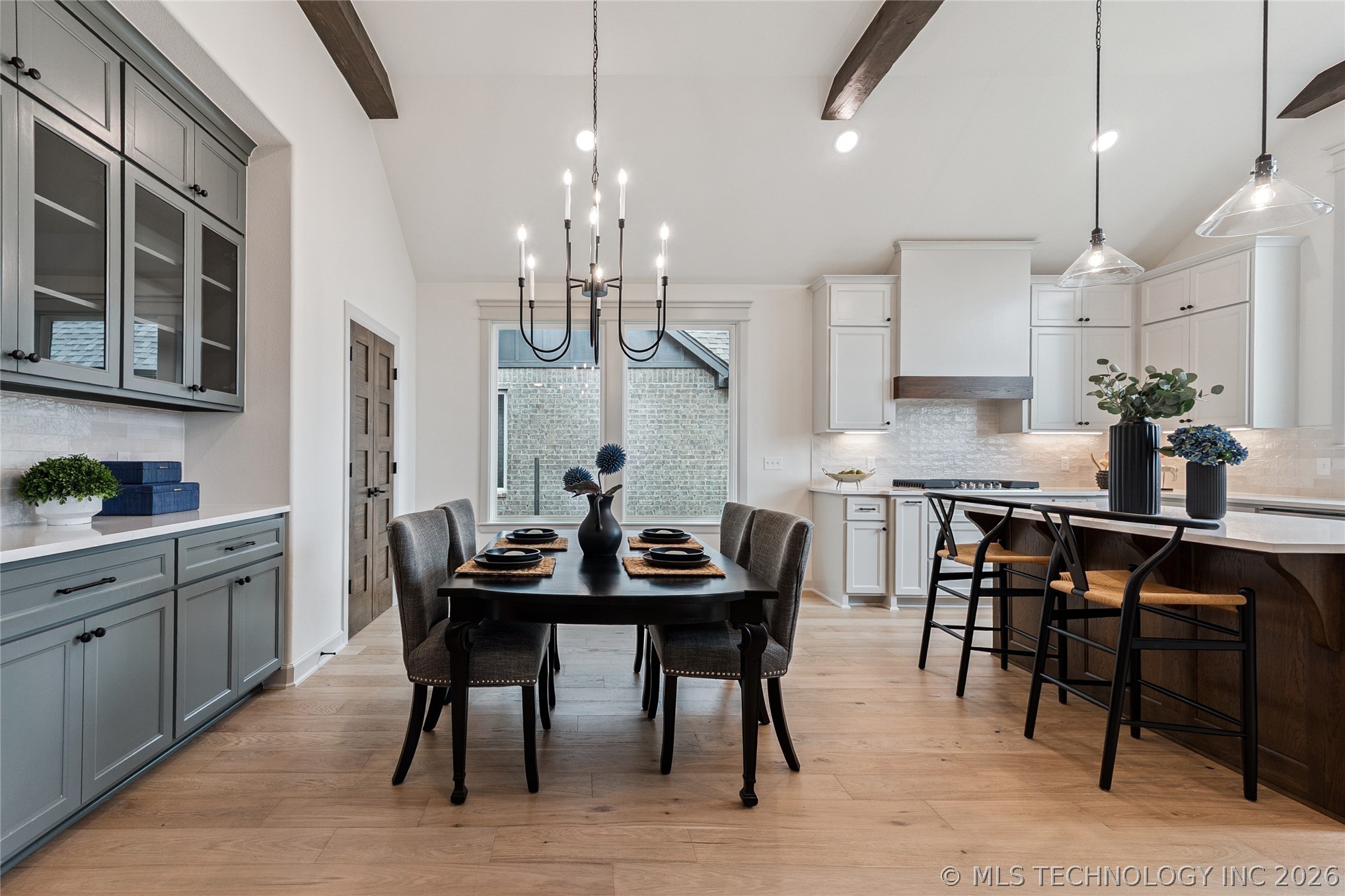 2325 E 134th Circle Property Photo 32