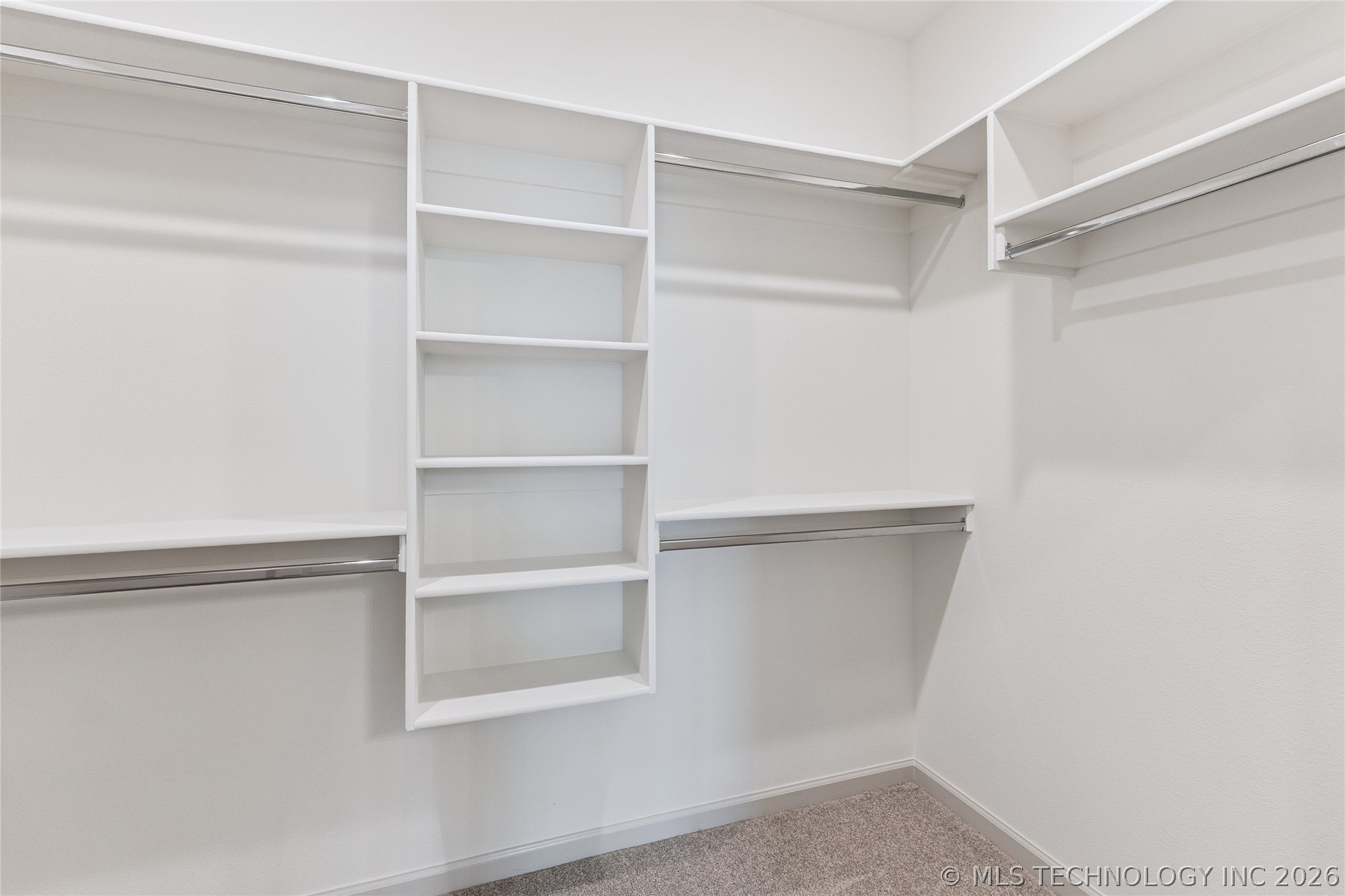 2325 E 134th Circle Property Photo 54