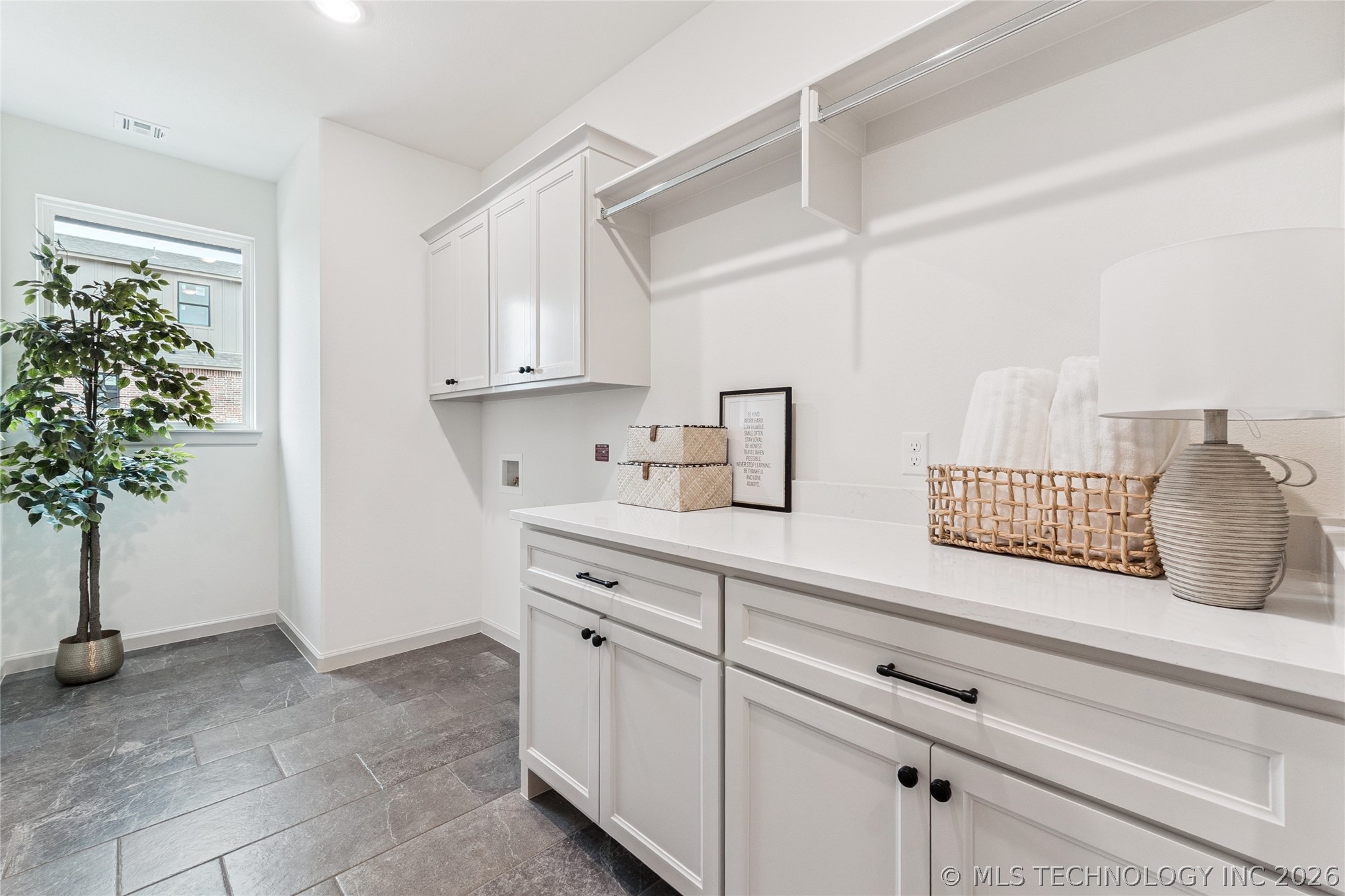 2325 E 134th Circle Property Photo 58