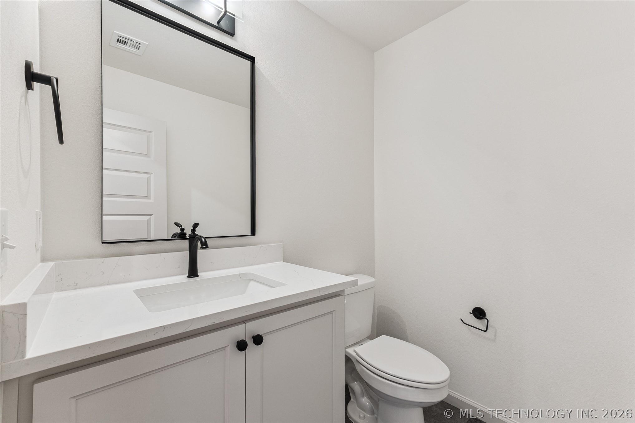 2325 E 134th Circle Property Photo 76