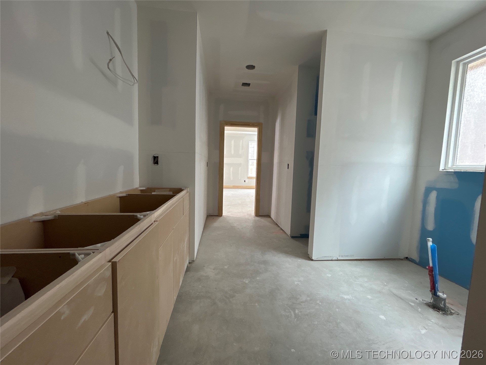 16705 E 41st Place S Property Photo 10