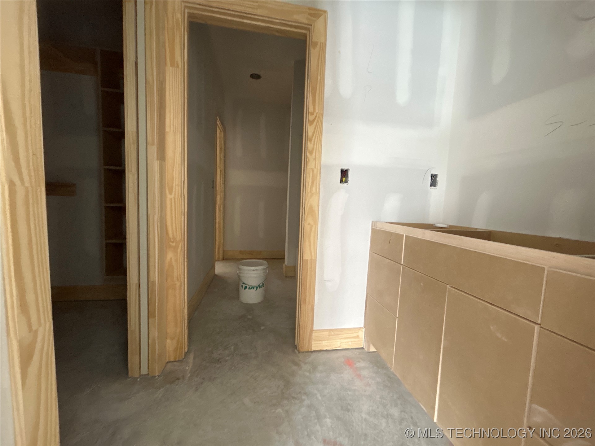 16705 E 41st Place S Property Photo 15