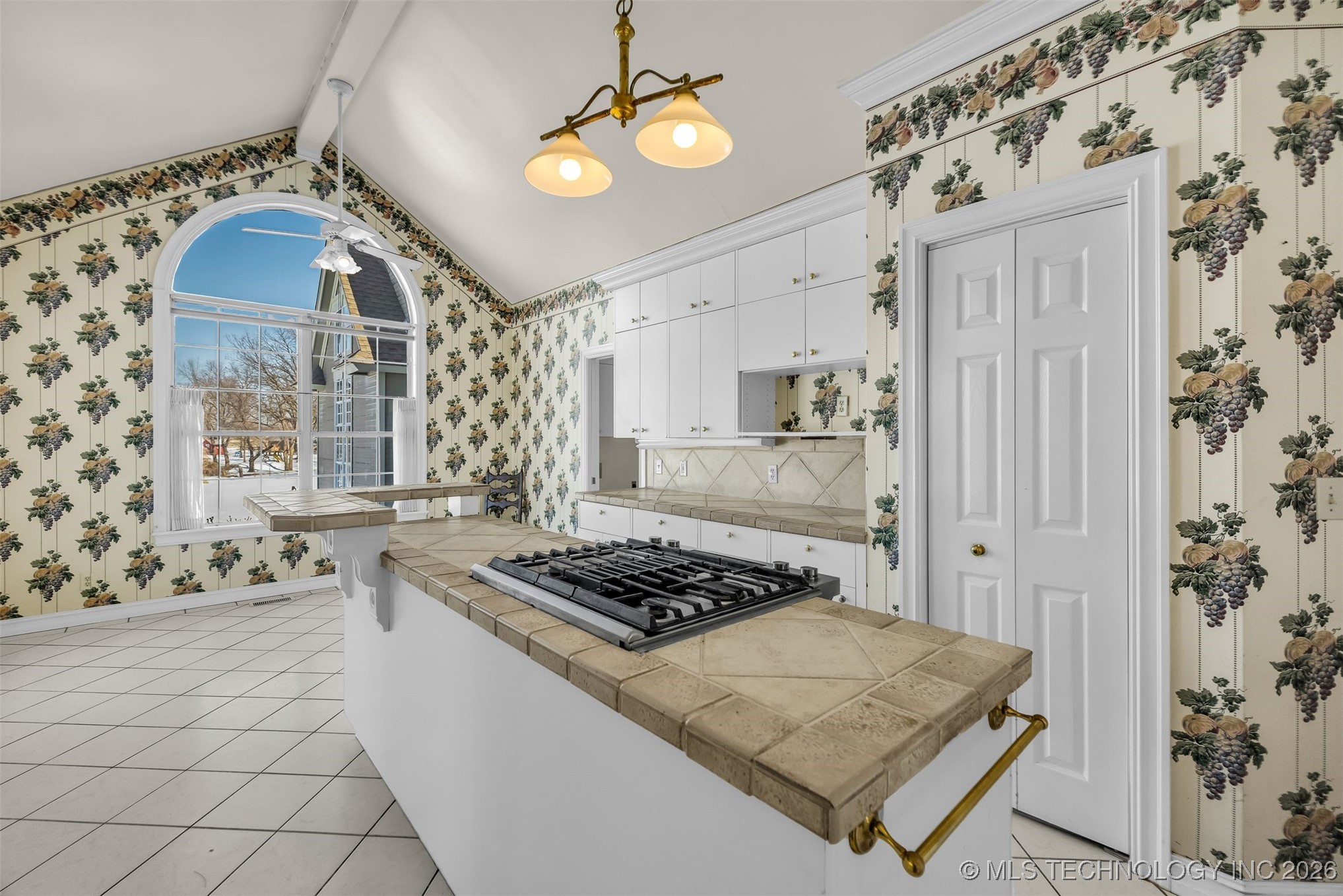 12315 S Garnett Road Property Photo 22