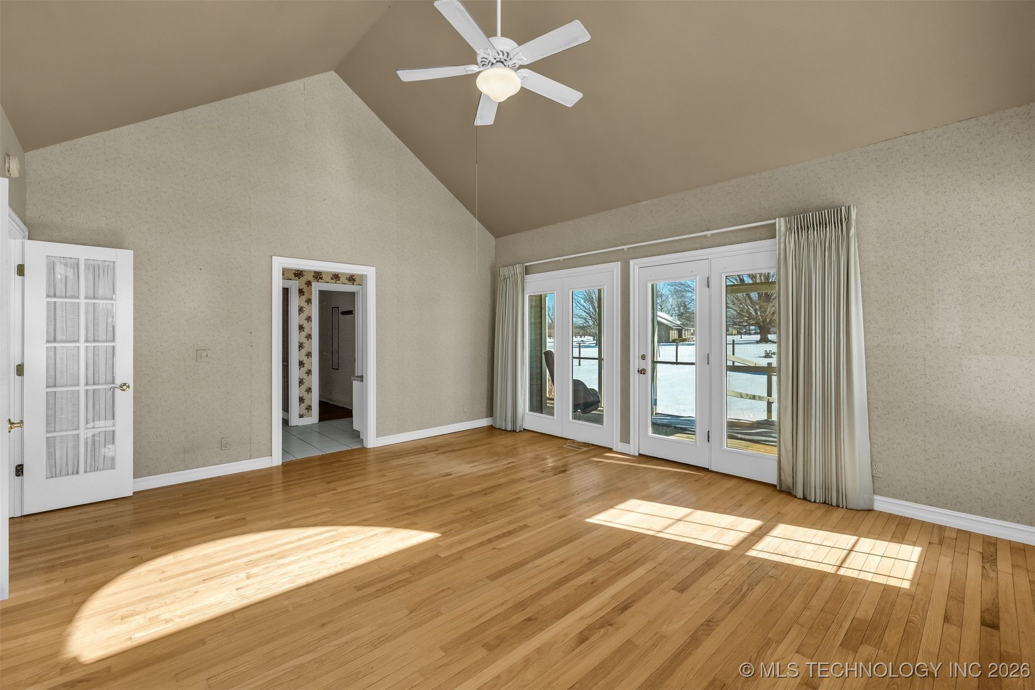 12315 S Garnett Road Property Photo 27