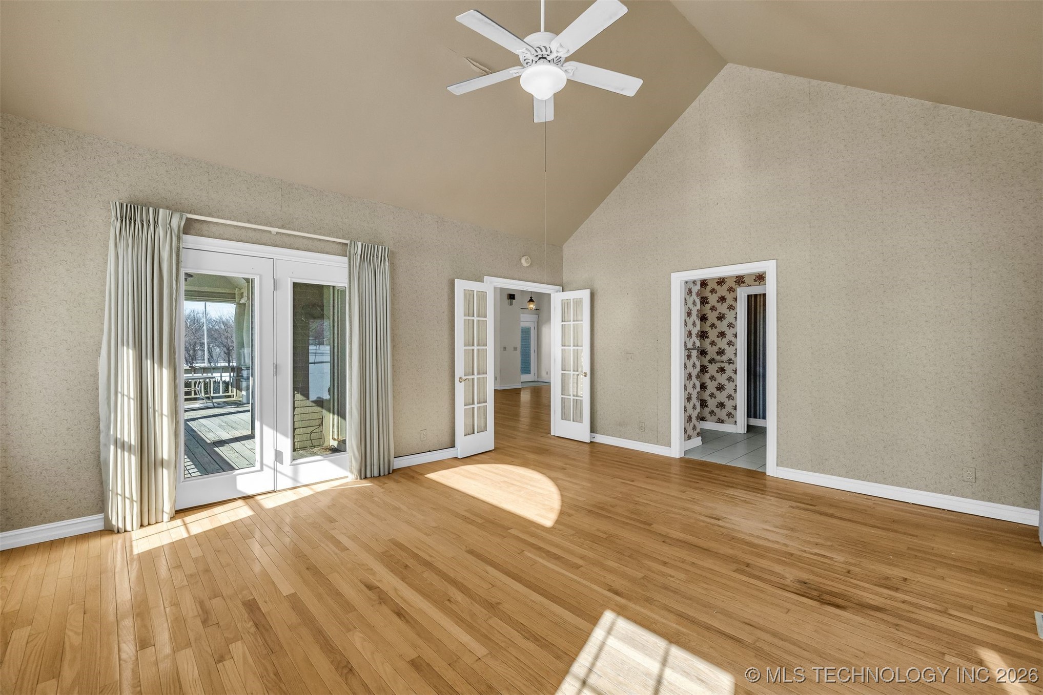 12315 S Garnett Road Property Photo 28