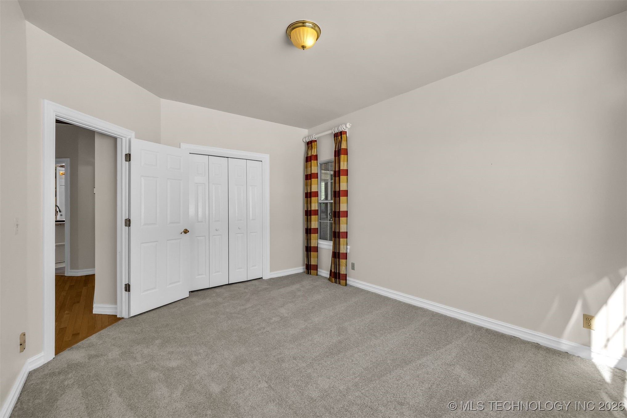 12315 S Garnett Road Property Photo 39