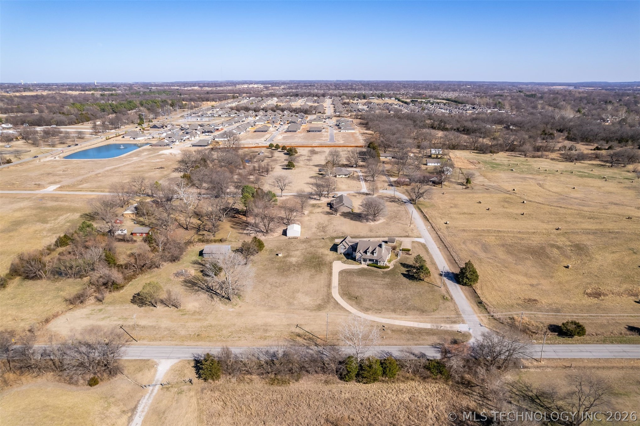 12315 S Garnett Road Property Photo 69
