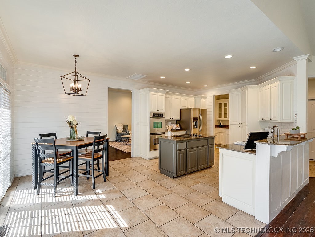 1505 Augusta Property Photo 15