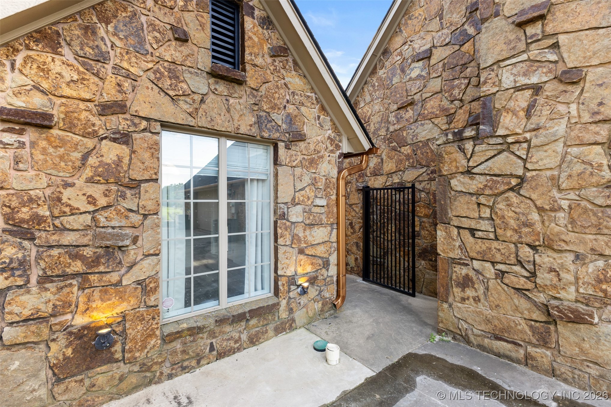 1505 Augusta Property Photo 74