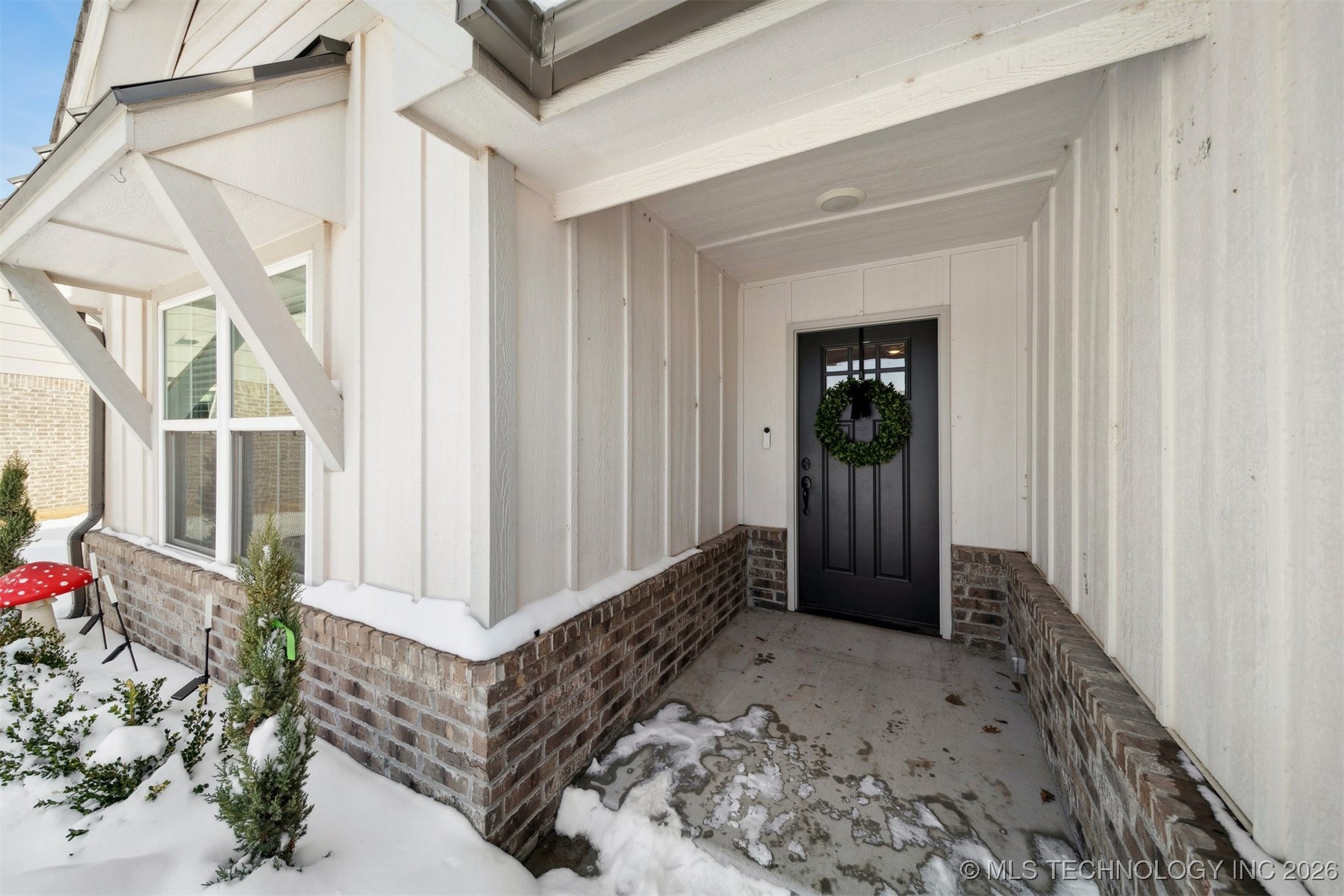 7401 N 160th East Avenue Property Photo 4