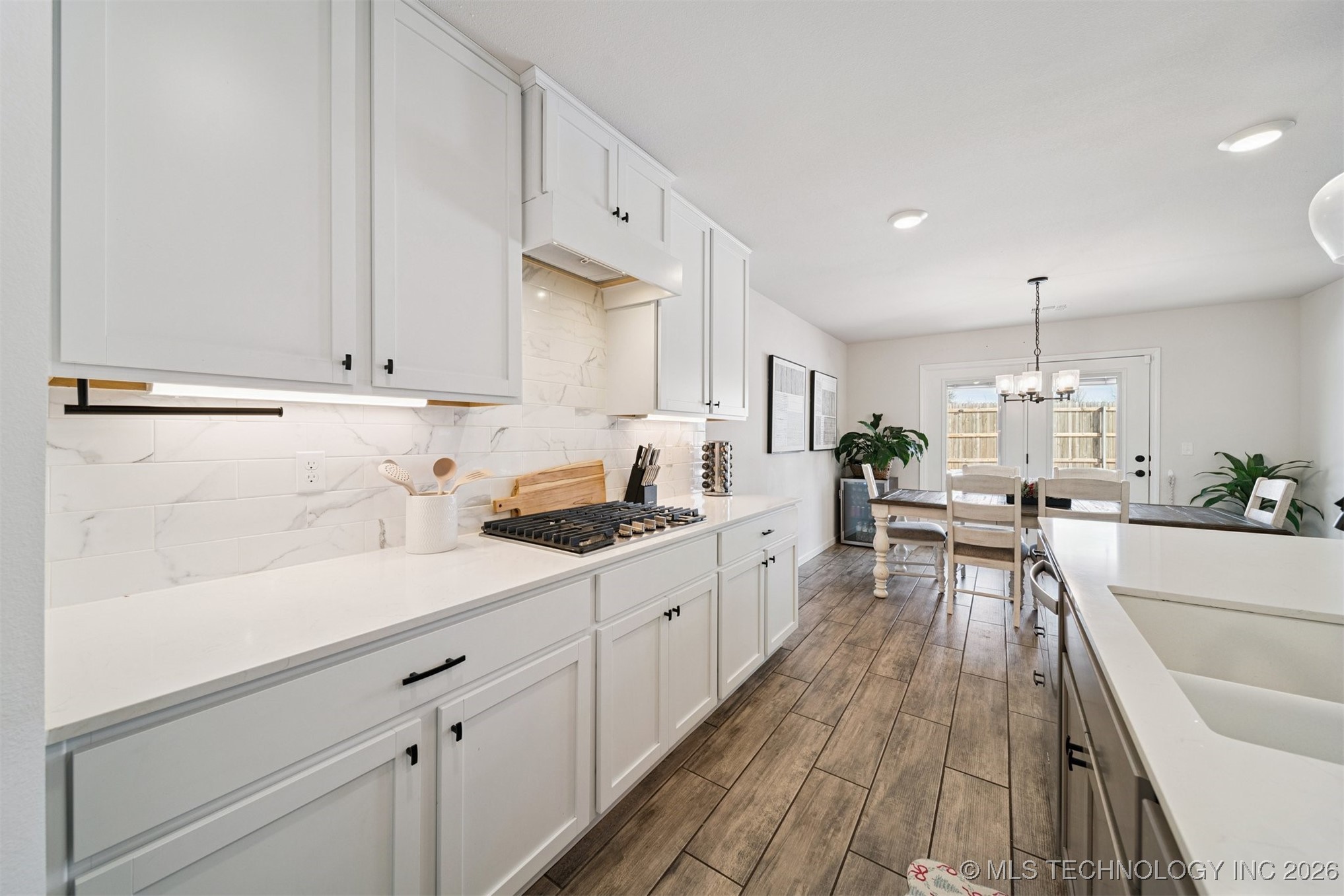 7401 N 160th East Avenue Property Photo 9