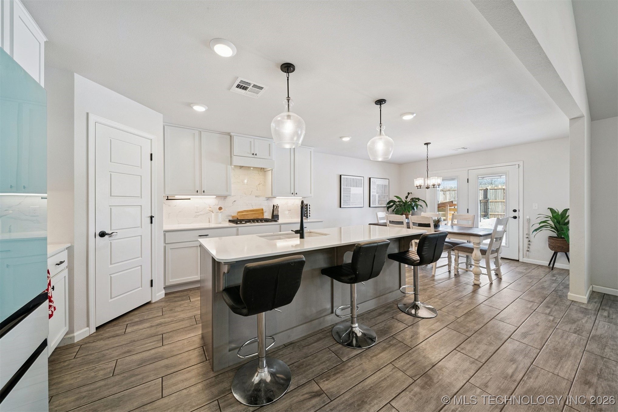 7401 N 160th East Avenue Property Photo 11