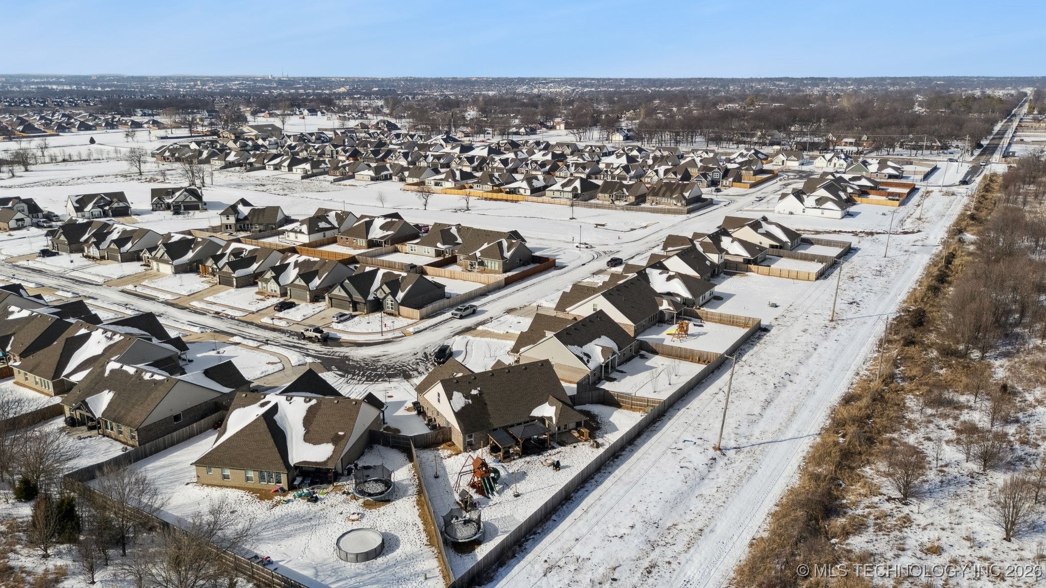 7401 N 160th East Avenue Property Photo 38