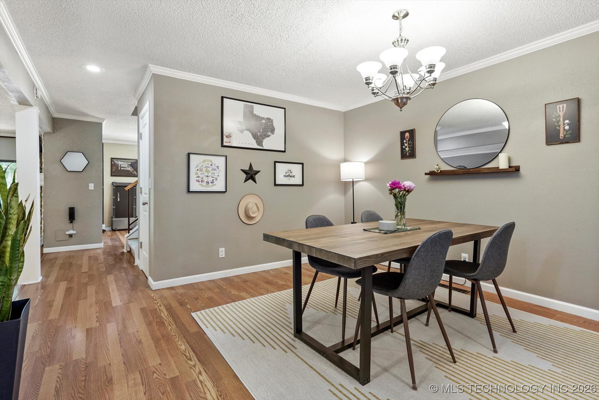 2955 E 84th Street Property Photo 8