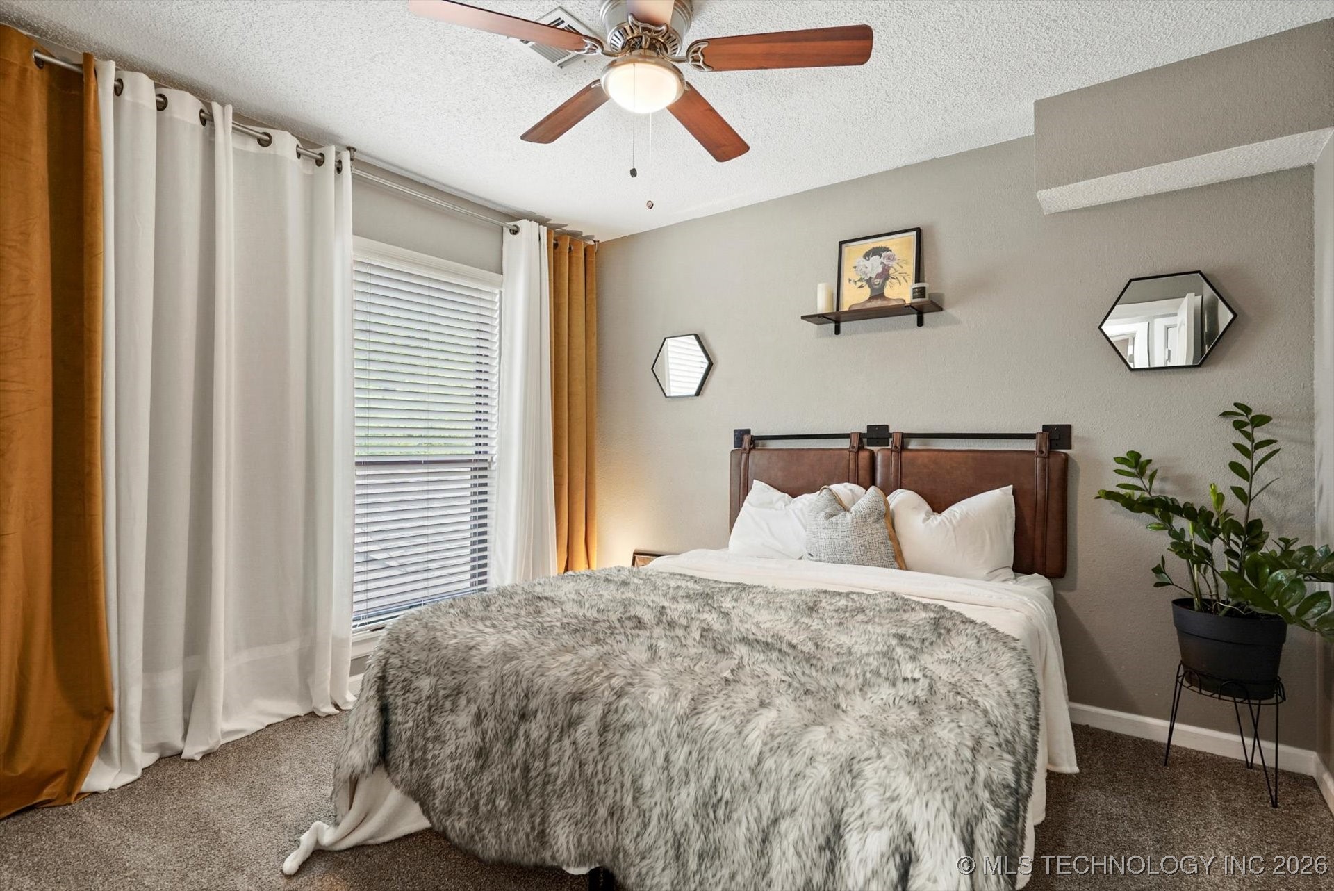 2955 E 84th Street Property Photo 15