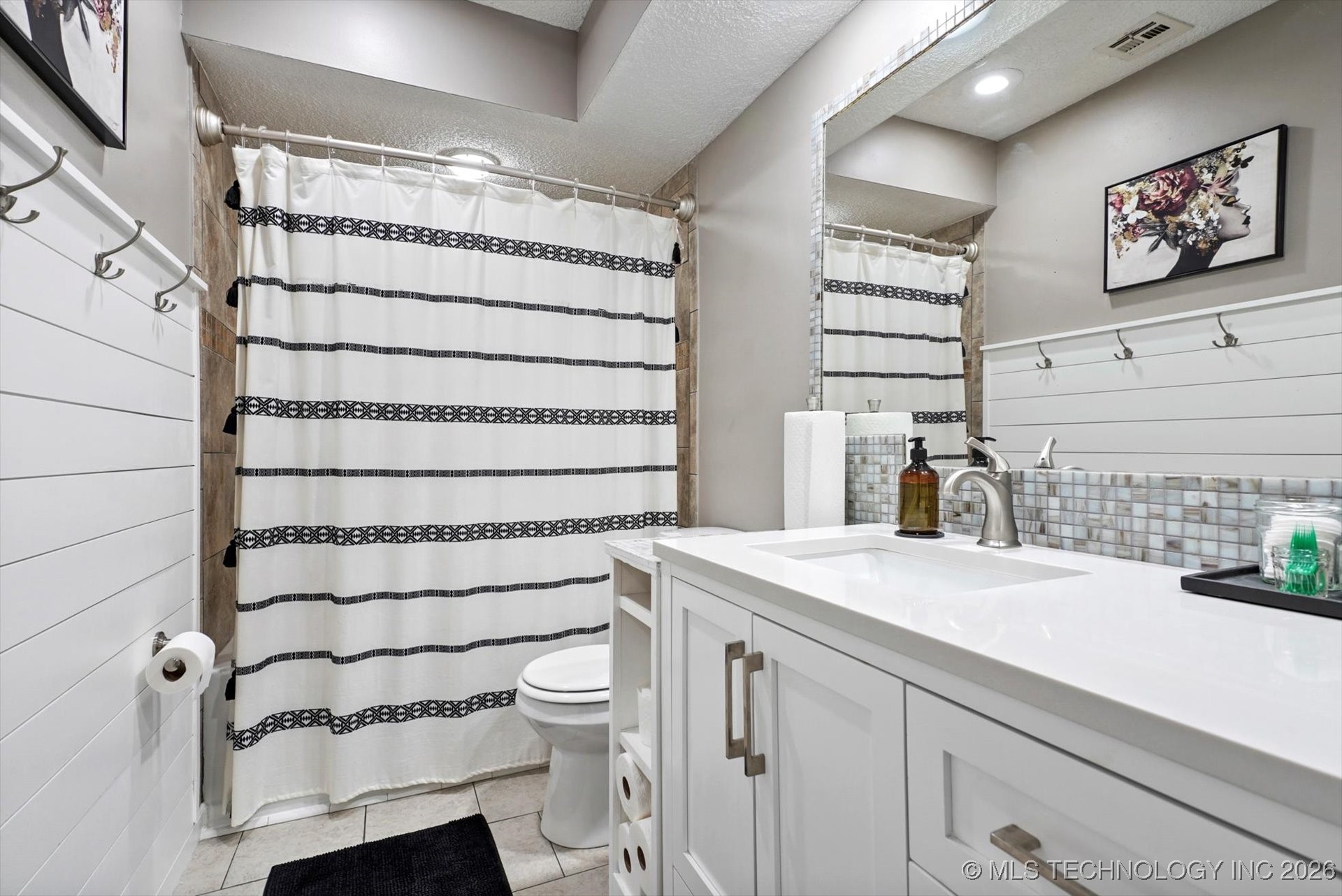 2955 E 84th Street Property Photo 22