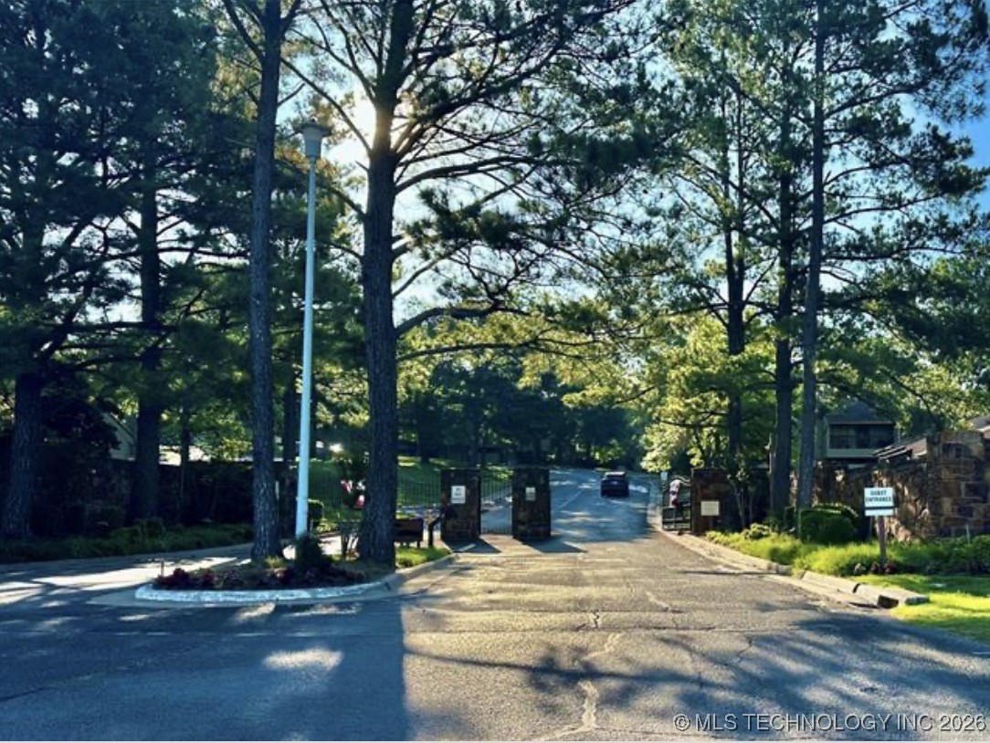 2955 E 84th Street Property Photo 29