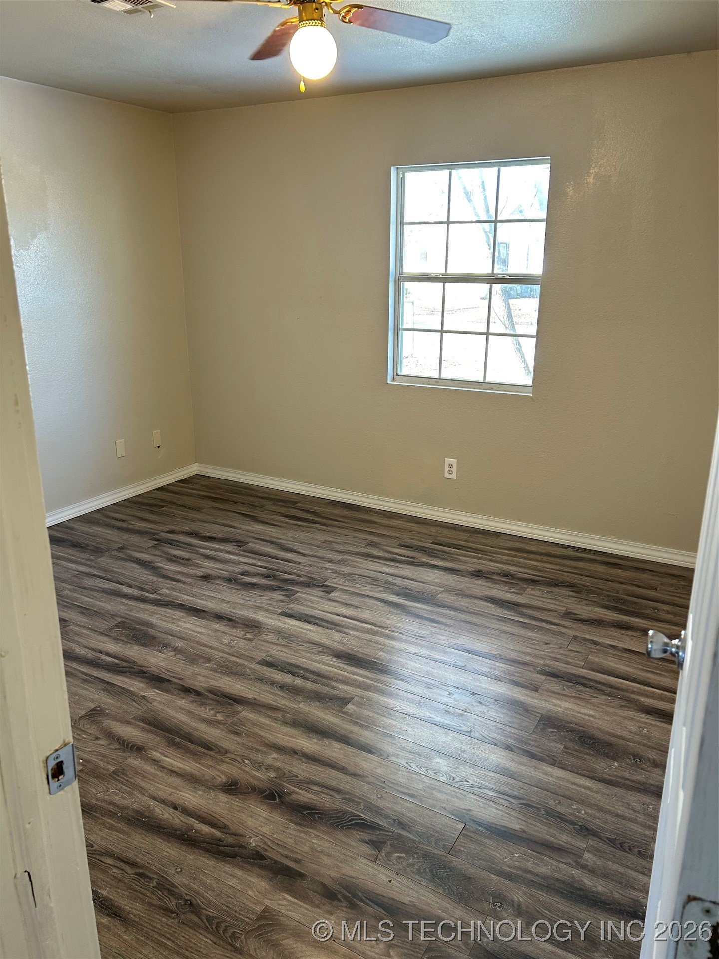 316 W Chickasaw Property Photo 7