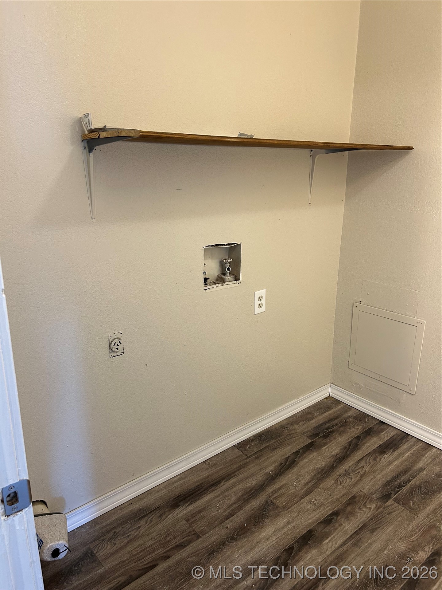 316 W Chickasaw Property Photo 8