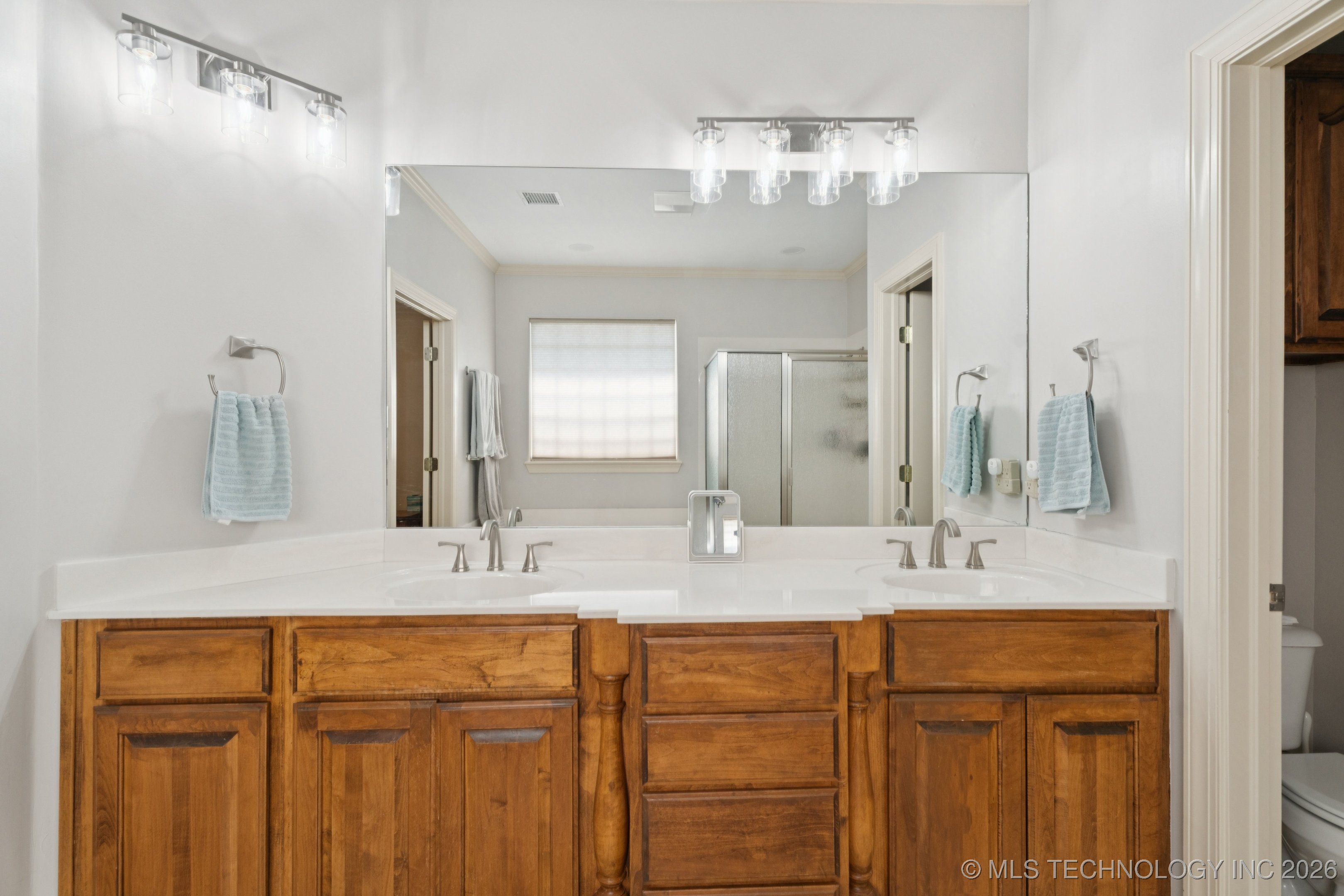 316 E 44th Street Property Photo 27