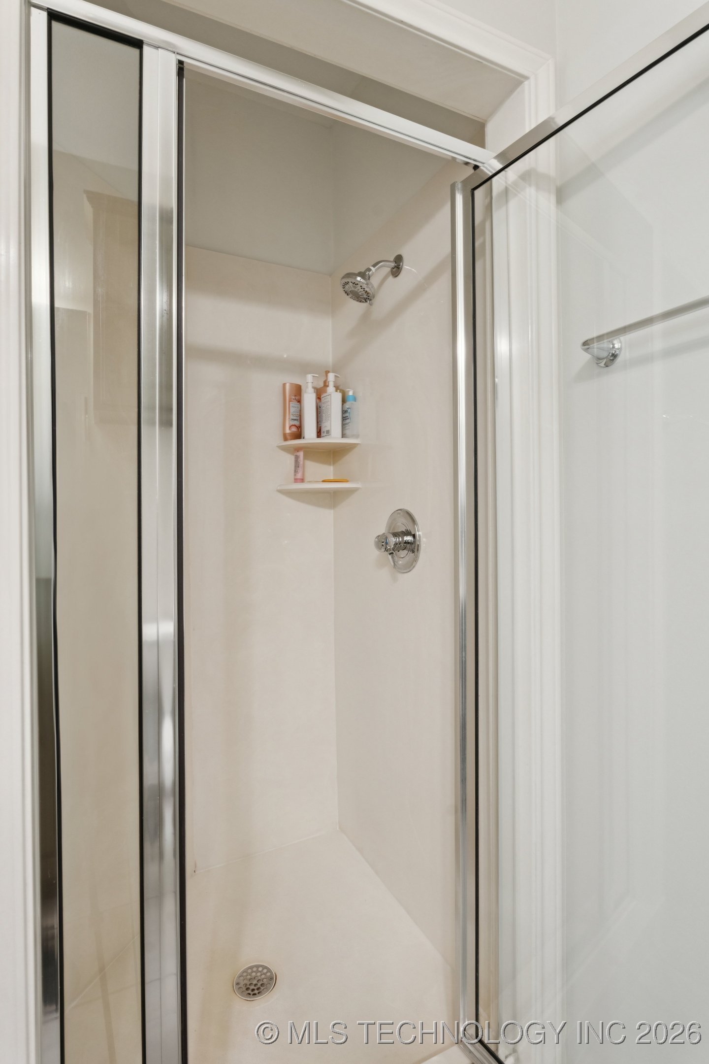 316 E 44th Street Property Photo 41