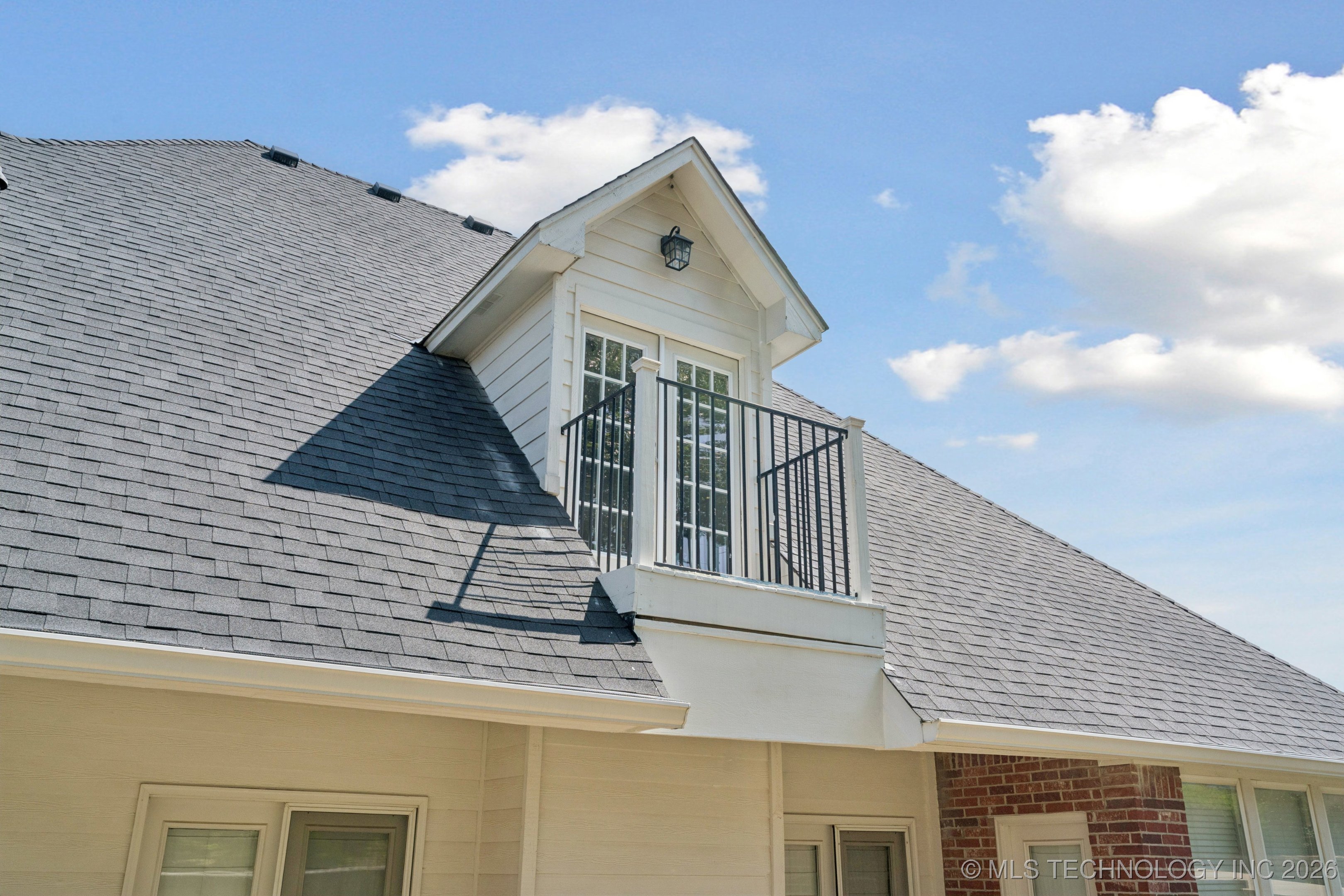 316 E 44th Street Property Photo 48