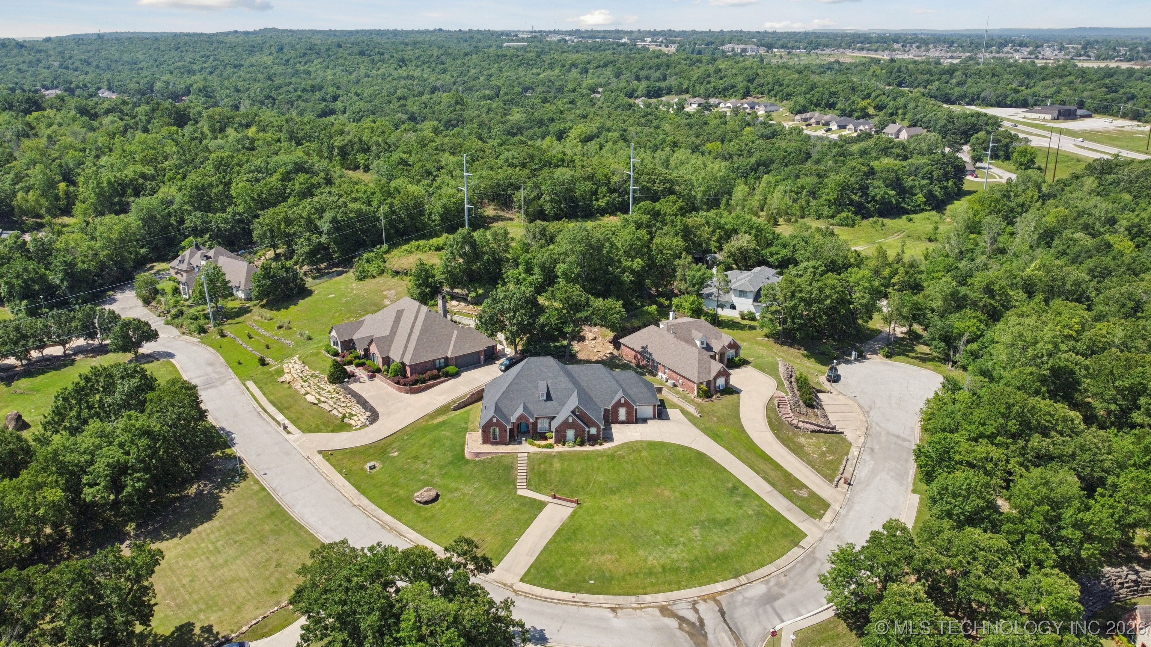 316 E 44th Street Property Photo 54