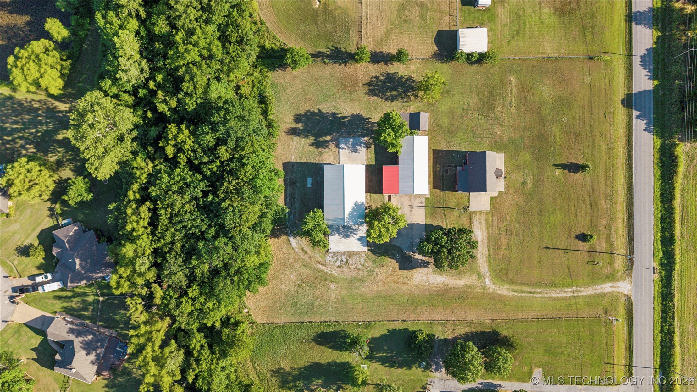 1915 S Lenapah Avenue Property Photo 34