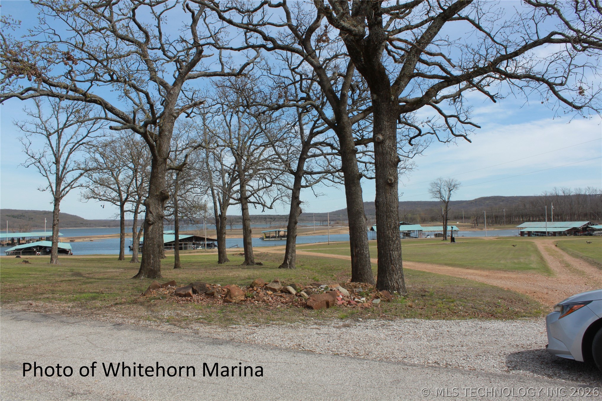 0007 E 703 Road Property Photo 4