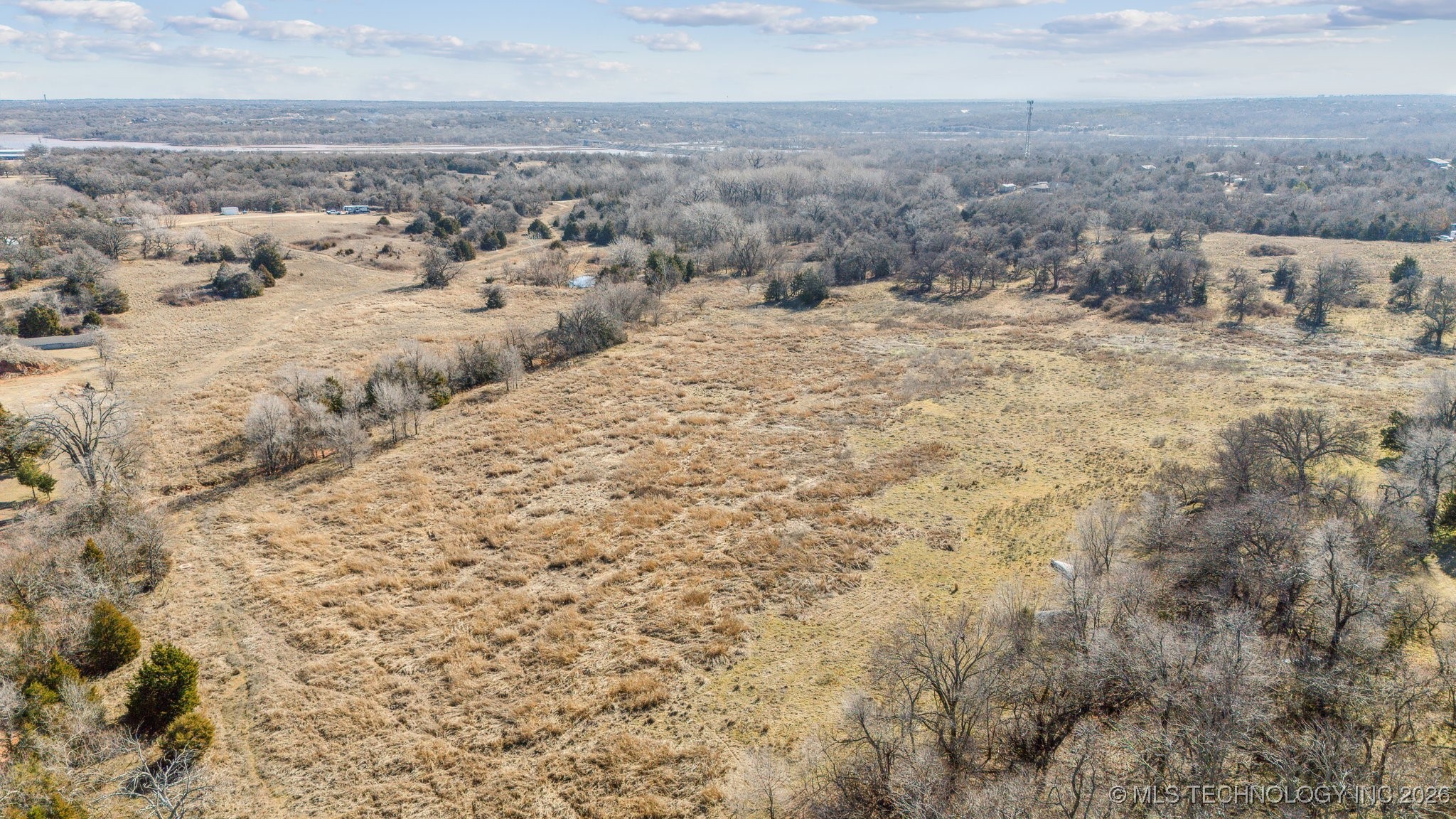 4200 E I-35 Highway Property Photo 3