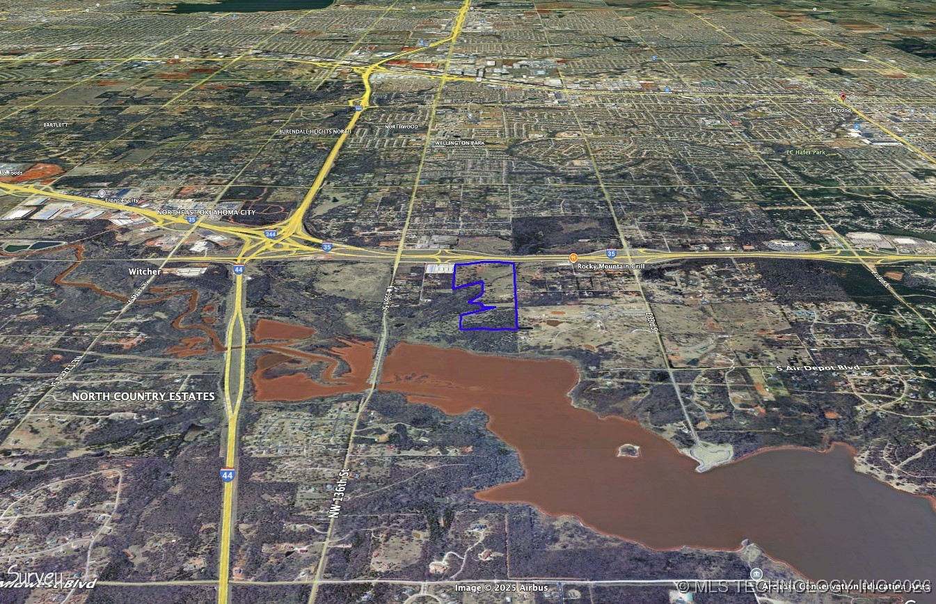 4200 E I-35 Highway Property Photo 25