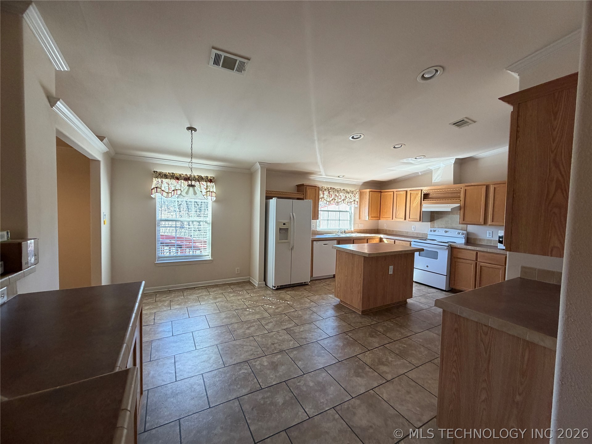 107356 S 4138 Property Photo 25
