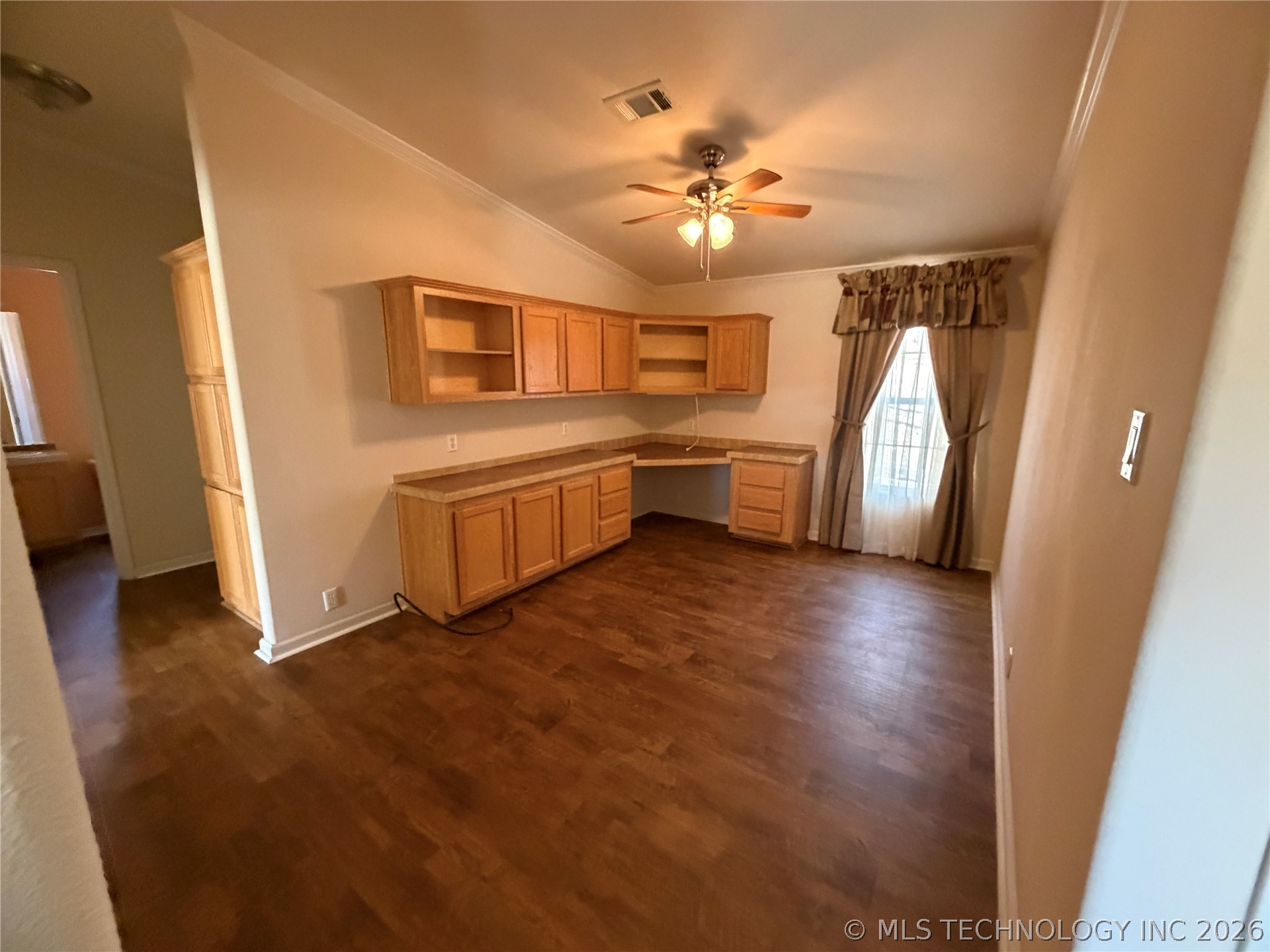 107356 S 4138 Property Photo 40